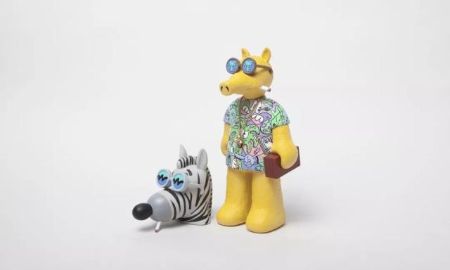 除KAWS，這些潮流公仔值得關(guān)注